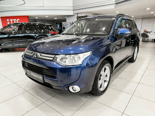 2013 Mitsubishi Outlander III, синий, 1350000 рублей, вид 1