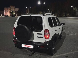 2019 Chevrolet Niva I Рестайлинг, белый, 840000 рублей, вид 4
