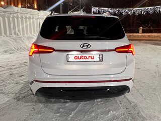 2022 Hyundai Santa Fe IV Рестайлинг, белый, 3600000 рублей, вид 4