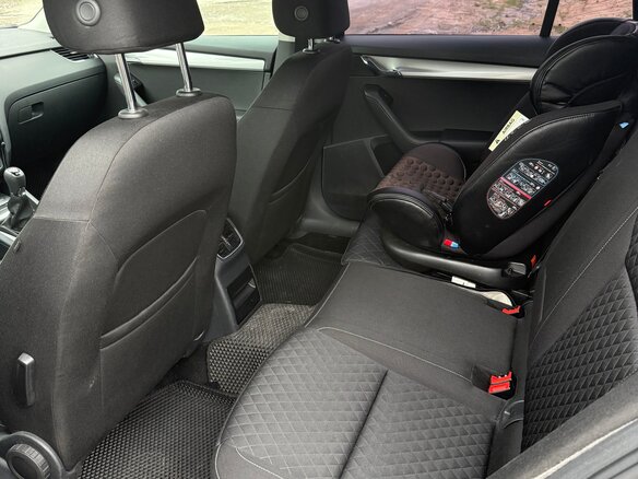 2016 Skoda Octavia 6-speed III (A7), коричневый, 1700000 рублей - вид 11