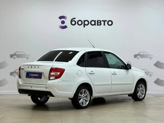 2019 Lada (ВАЗ) Granta I Рестайлинг, белый, 740000 рублей, вид 4