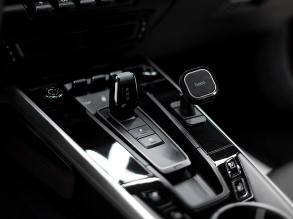 2022 Porsche 911 Carrera 4S VIII (992), красный, 11500000 рублей - вид 22