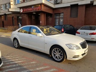 2011 Mercedes-Benz S-Класс 350 Long V (W221) Рестайлинг, белый, 1700000 рублей, вид 1