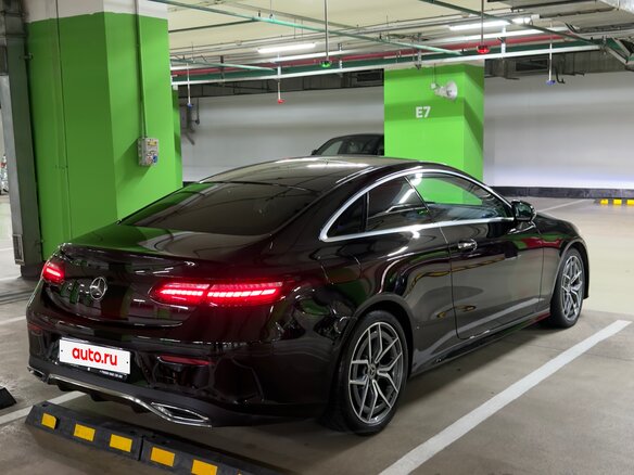 2022 Mercedes-Benz E-Класс 300 d V (W213, S213, C238) Рестайлинг, чёрный, 7280000 рублей - вид 1