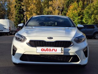 2018 Kia Ceed III, белый, 1580000 рублей, вид 3
