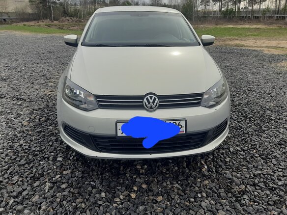 2011 Volkswagen Polo V, серебристый, 520000 рублей