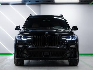 2020 BMW X7 40i I (G07), чёрный, 8800000 рублей, вид 2