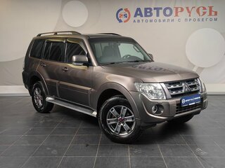 2011 Mitsubishi Pajero IV Рестайлинг 1, коричневый, 1571000 рублей, вид 1