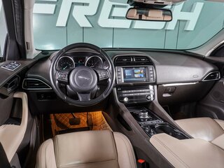 2016 Jaguar F-Pace I, чёрный, 2149000 рублей, вид 1
