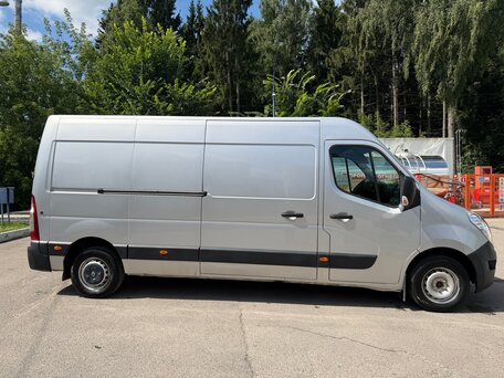 2012 Renault Master, серый, 1950000 рублей, вид 4