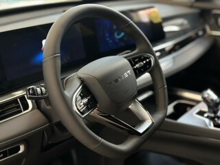 2026 Tenet T7, чёрный, 2805000 рублей, вид 3