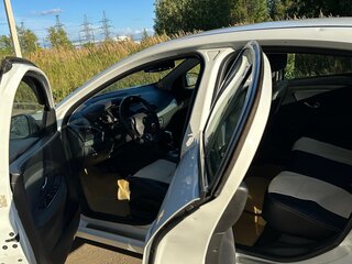 2011 Renault Fluence I, белый, 640000 рублей, вид 5