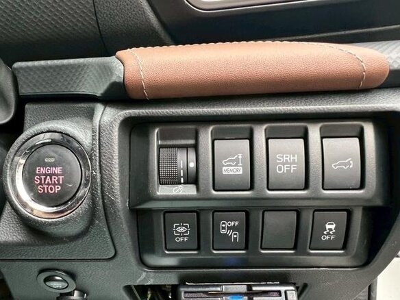 2023 Subaru Forester V Рестайлинг, белый, 2360000 рублей - вид 12