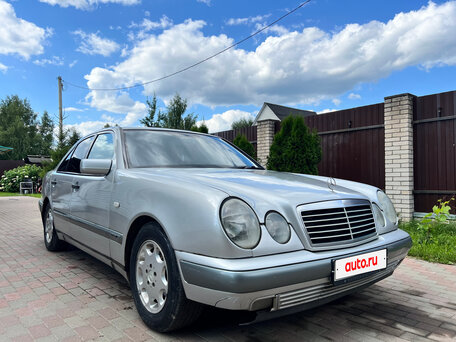 1998 Mercedes-Benz E-Класс 240 II (W210, S210), серебристый, 550000 рублей, вид 5