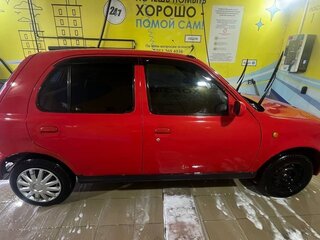 1992 Nissan March II (K11), красный, 130000 рублей, вид 3