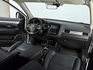 2013 Mitsubishi Outlander III, белый, 1105000 рублей, вид 5