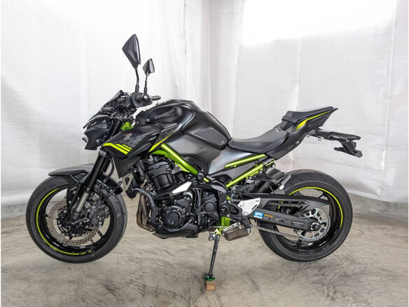 2021 Kawasaki Z 900, чёрный - вид 1