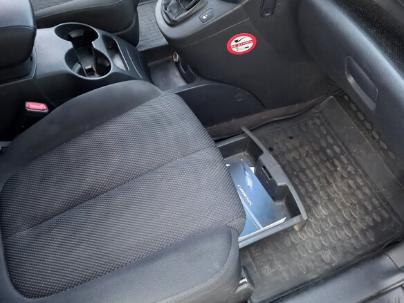 2007 Kia Carens II (UN), чёрный, 500000 рублей - вид 24