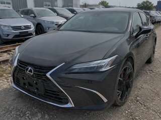 2025 Lexus ES 200 VII Рестайлинг 2, чёрный, 5390000 рублей, вид 1