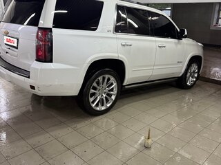2016 Chevrolet Tahoe IV, белый, 3100000 рублей, вид 3