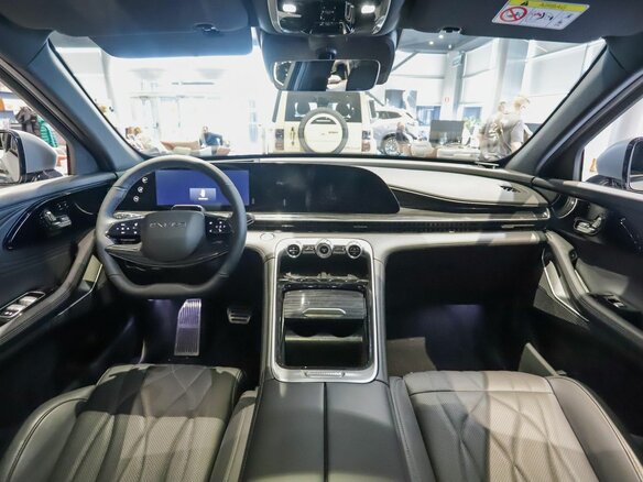 2025 Exeed RX, серый, 4584712 рублей - вид 17