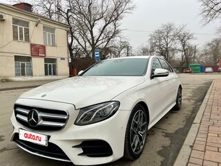 2017 Mercedes-Benz E-Класс 300 V (W213, S213, C238), белый, 2950000 рублей, вид 1