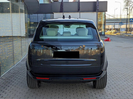 2023 Land Rover Range Rover P400 MHEV V, серый, 16440000 рублей, вид 4