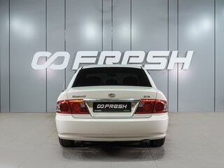 2004 Kia Magentis I Рестайлинг, белый, 394000 рублей, вид 4