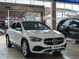 2022 Mercedes-Benz GLA 180 II (H247), белый, 2230000 рублей, вид 1