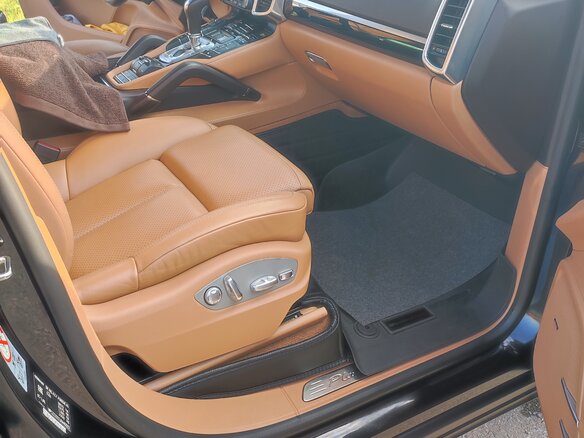 2017 Porsche Cayenne Diesel II Рестайлинг (958), чёрный, 4900000 рублей - вид 15