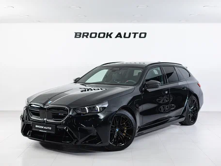 BMW M5 VII (G90)