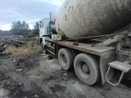 2008 Sinotruk Howo Миксер, белый, 850000 рублей, вид 2