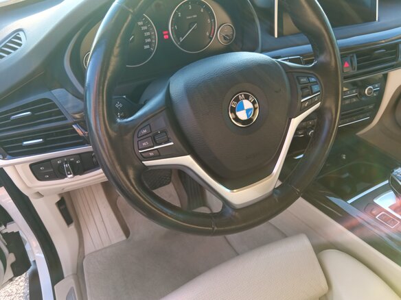 2015 BMW X5 30d III (F15), белый, 3600000 рублей - вид 11