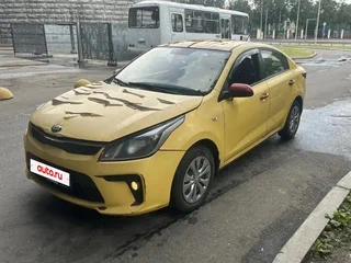 2019 Kia Rio IV, жёлтый, 849200 рублей, вид 5
