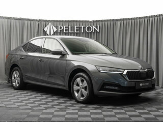 2021 Skoda Octavia IV (A8), серый, 2380000 рублей, вид 2