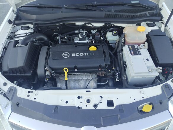 2014 Opel Astra H Рестайлинг, белый, 950000 рублей - вид 16