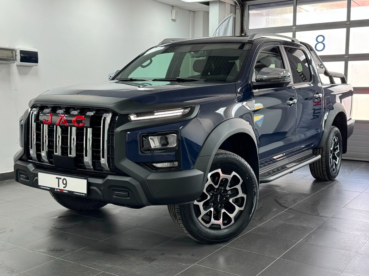 Открыть фотографии: JAC T9
