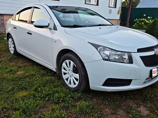 2011 Chevrolet Cruze I, белый, 600000 рублей, вид 3