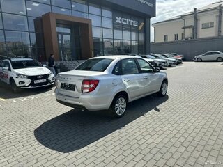 2026 Lada (ВАЗ) Granta I Рестайлинг, серебристый, 1233000 рублей, вид 5