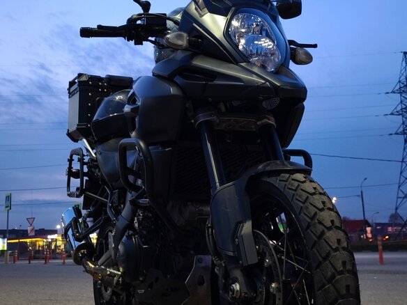 2017 Suzuki V-Strom 1000, чёрный, 600000 рублей - вид 22