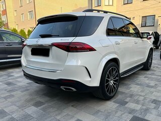 2022 Mercedes-Benz GLE 350 II (V167), белый, 8100000 рублей, вид 3