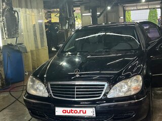2001 Mercedes-Benz S-Класс 500 Long IV (W220), чёрный, 940000 рублей, вид 5