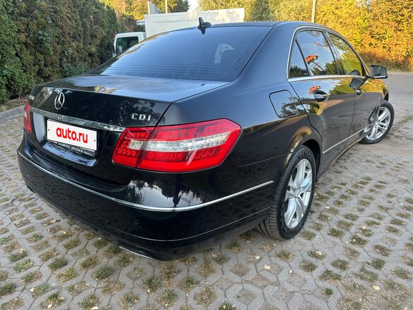 2012 Mercedes-Benz E-Класс 250 7G-Tronic IV (W212, S212, C207), чёрный, 1890000 рублей - вид 3