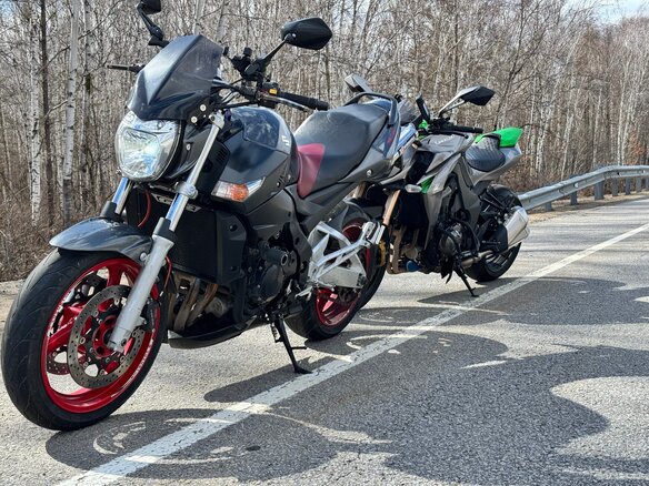2007 Suzuki GSR 600, серый, 350000 рублей