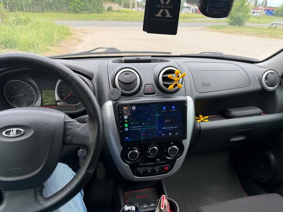 2013 Lada (ВАЗ) Granta Sport I, белый, 600000 рублей - вид 8