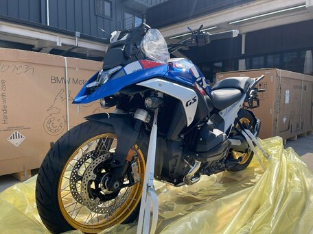 2025 BMW R 1300 GS, синий, 3700000 рублей, вид 2