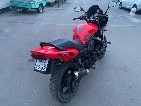 2002 Yamaha FZS600 Fazer, красный, 330000 рублей, вид 3