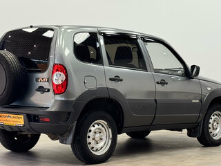 2016 Chevrolet Niva I Рестайлинг, серый, 575000 рублей, вид 4