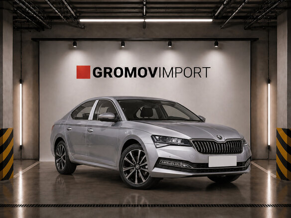 2025 Skoda Superb III Рестайлинг, серебристый, 2990000 рублей - вид 2
