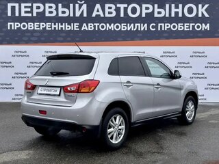 2014 Mitsubishi ASX I Рестайлинг, серебристый, 938900 рублей, вид 5
